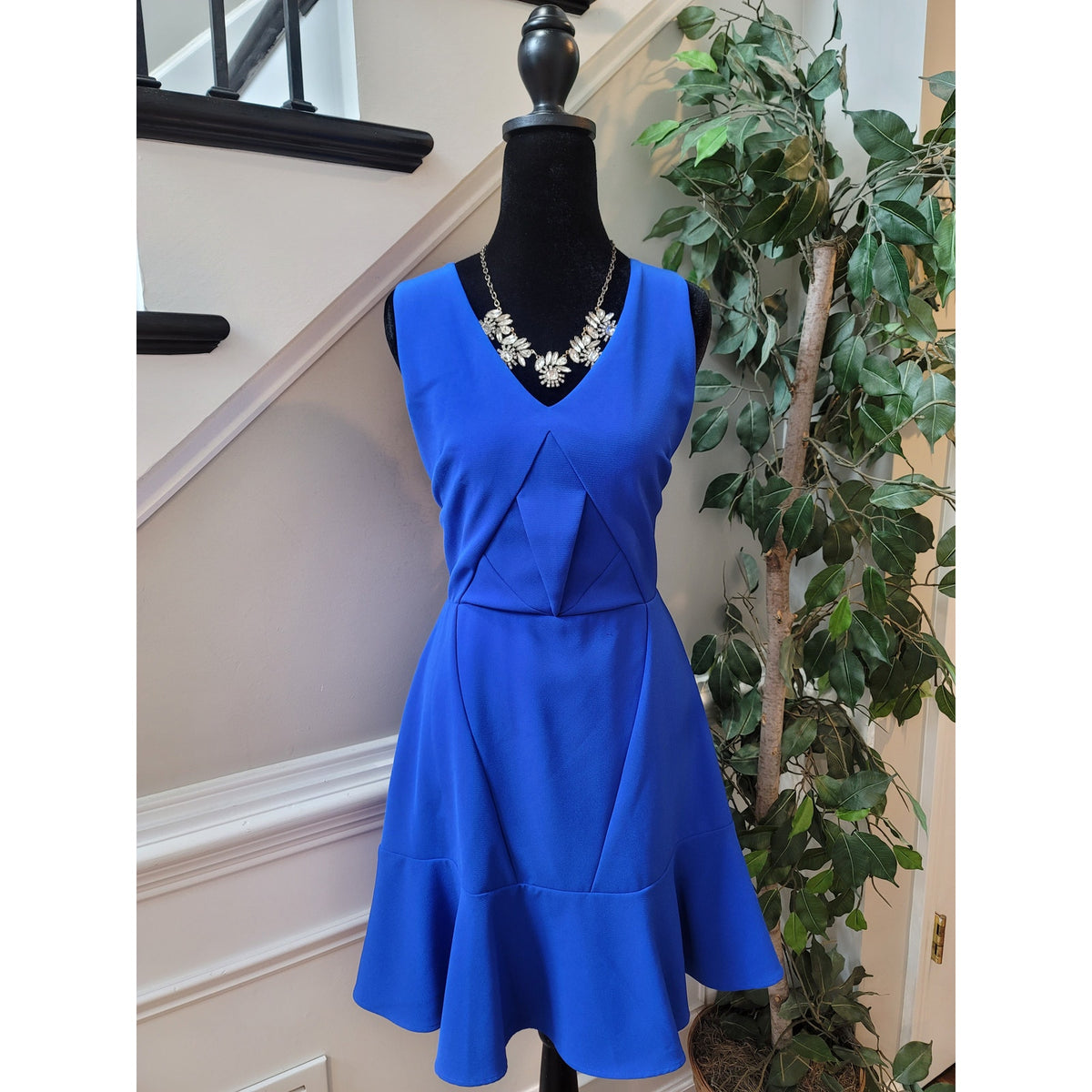 Aryn K Sleeveless Dress Women Medium Blue Fit Flare Ruffle Hem Cocktail Party