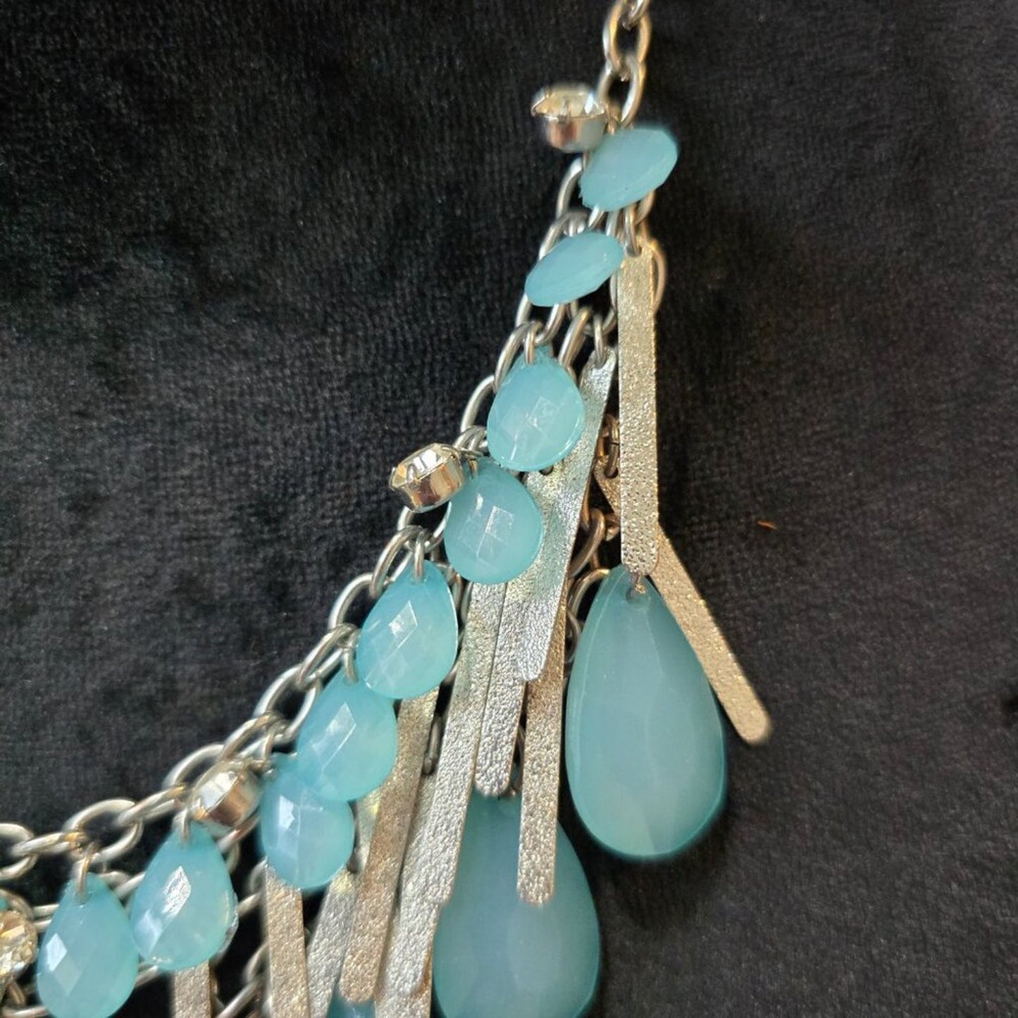 Womens Blue Crystal Teardrop Beaded Metal Fingers Necklace with Lobster Clasp