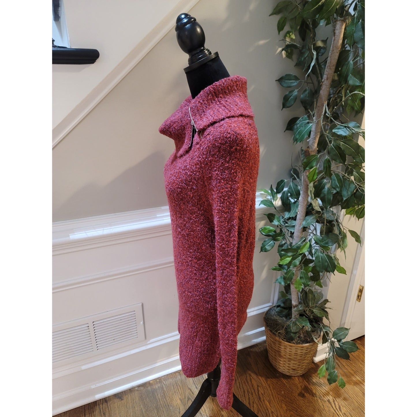 White House Black Market Cowl Neck Sweater Women's Medium Red Knit Pullover Warm