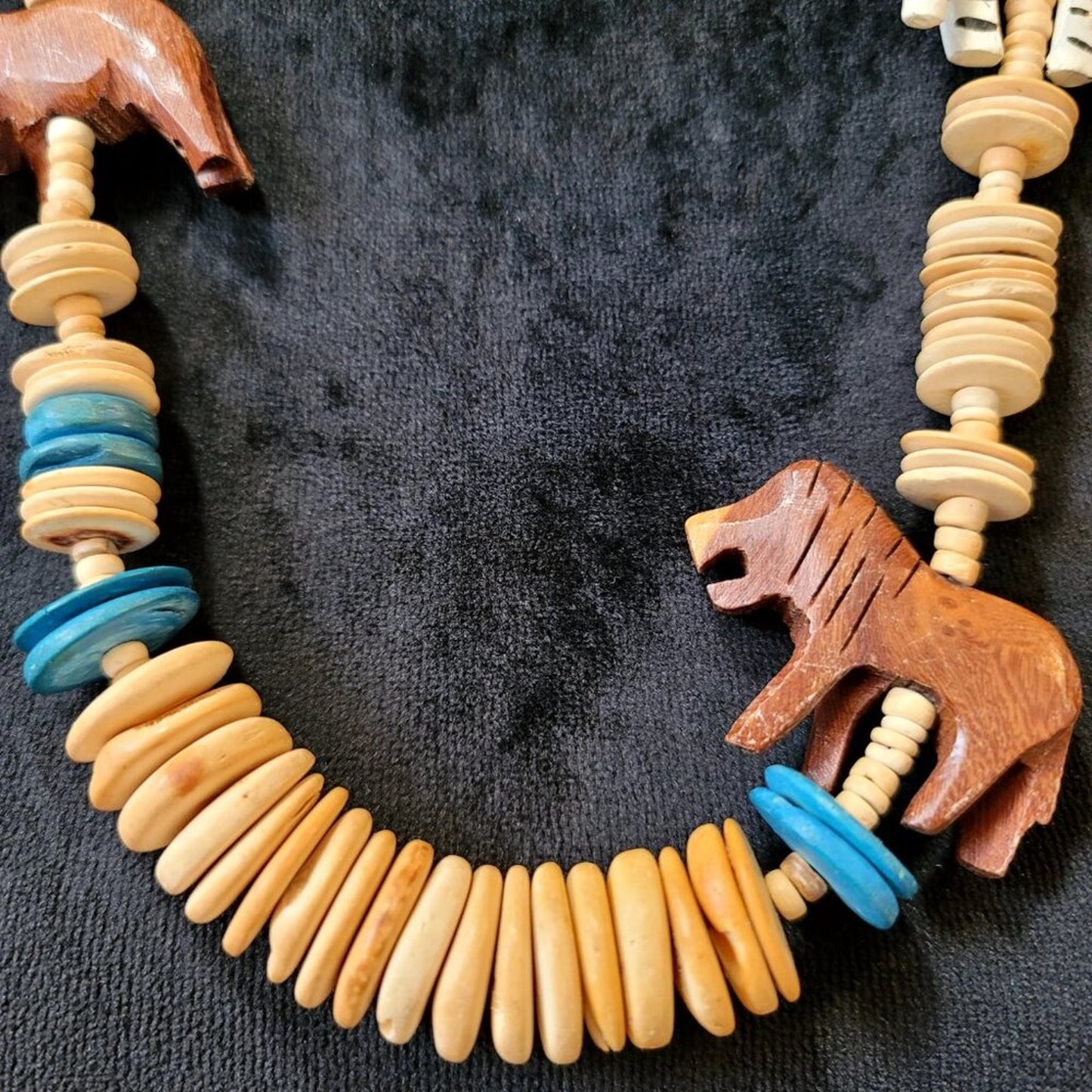 Womens Multicolor Wood African Safari Animal Necklace Jewelry with Barrel Clasp
