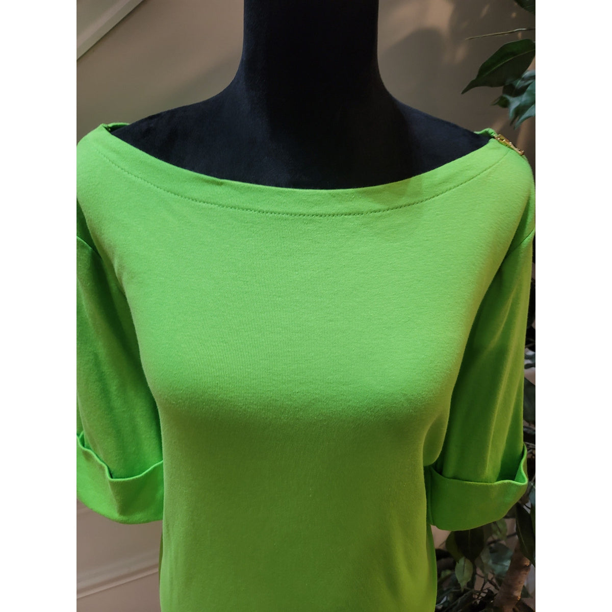 Lauren Ralph Lauren Blouse Top Womens SZ 1X Lime Green Shoulder Zipper Boat Neck