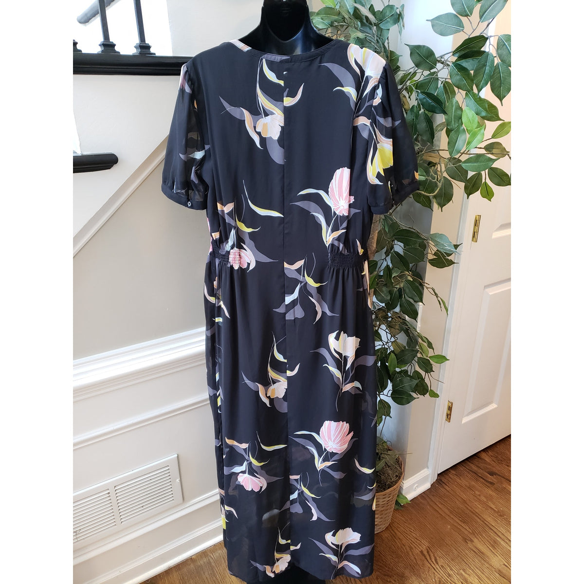 A New Day Long Maxi Dress Womens XL Black Floral Sheer Lined Short Sleeve V Neck