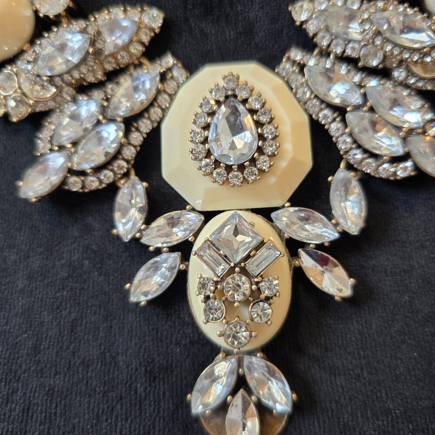 Womens Fashion White Ivory Beads Rhinestone Necklace Jewelry with Lobster Clasp