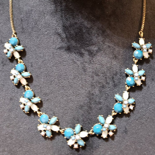 Womens Gold Tone Blue White Faceted Enamel Link Flowers Necklace with Lobster