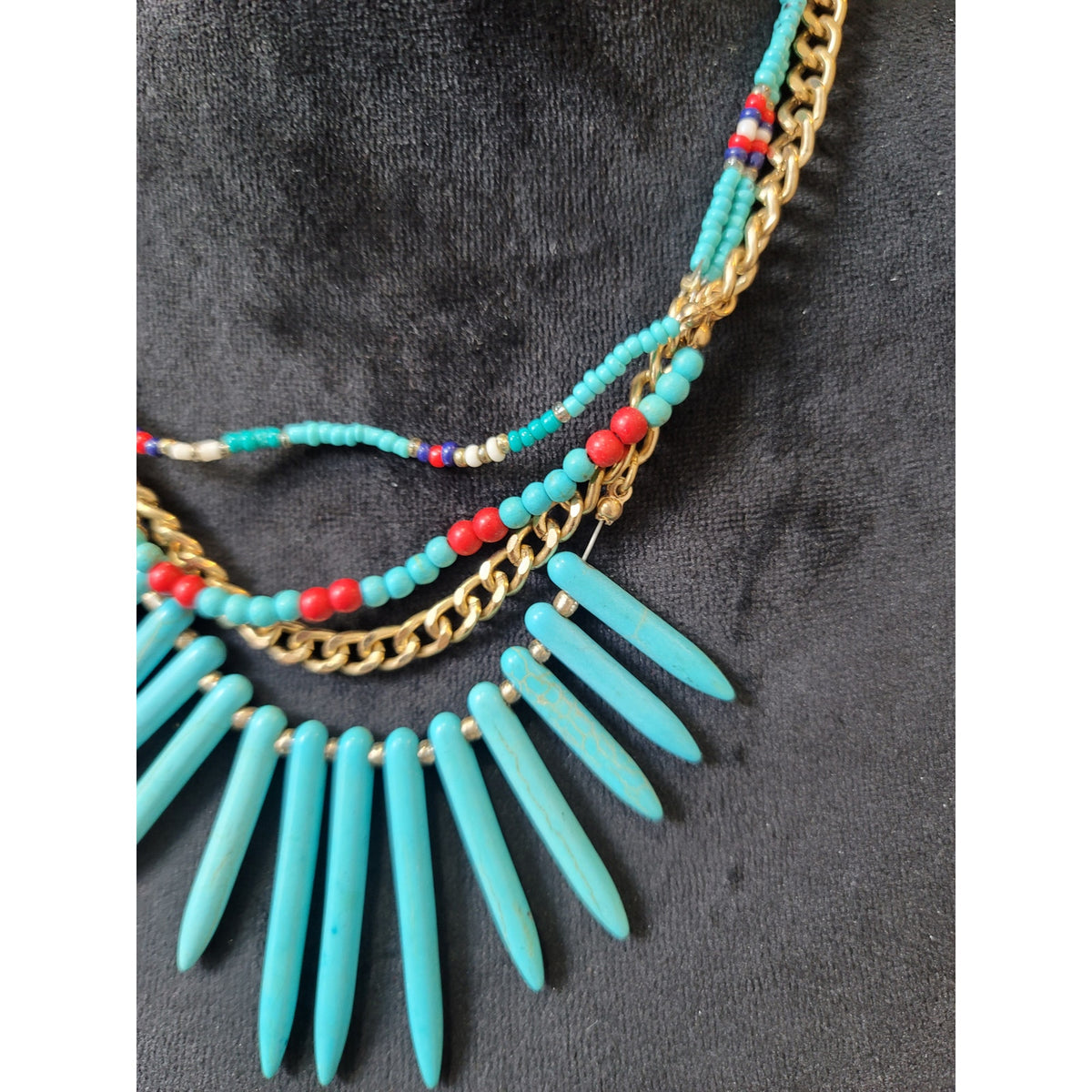Women's Multilayer Beaded Spike Necklace With Gold Chain And Lobster Clasp
