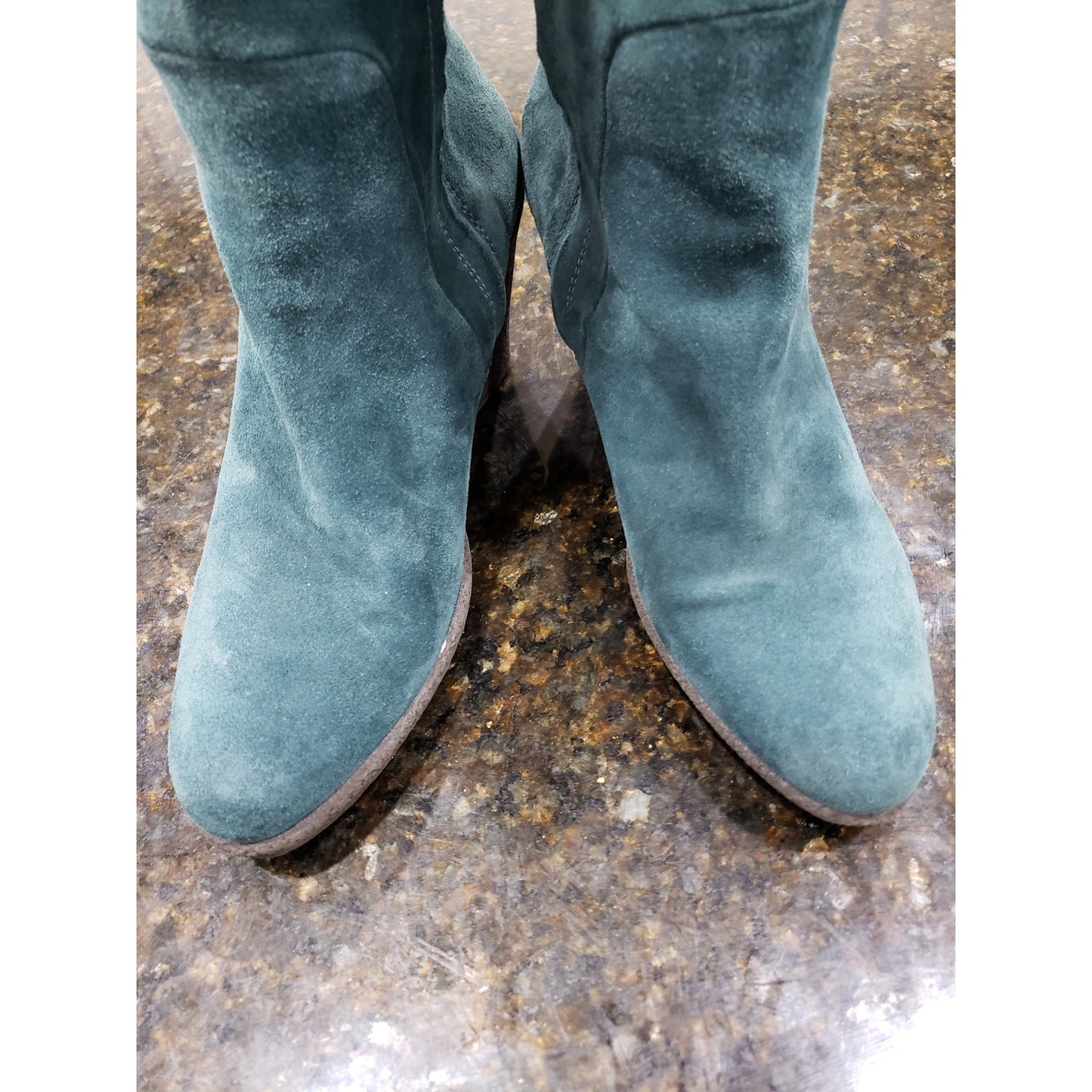 Charles David  Boots Womens Size 38 Green Suede Leather Block Heel Pull On