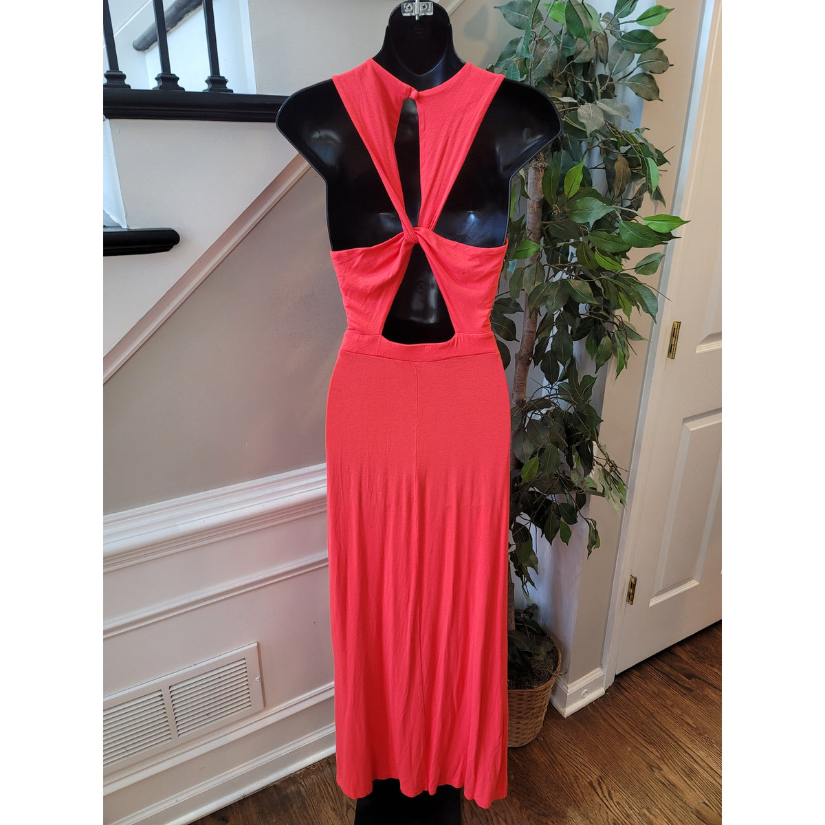 Venus Maxi Dress Women's 4 Orange Stretch Crew Sleeveless Side Slit Party