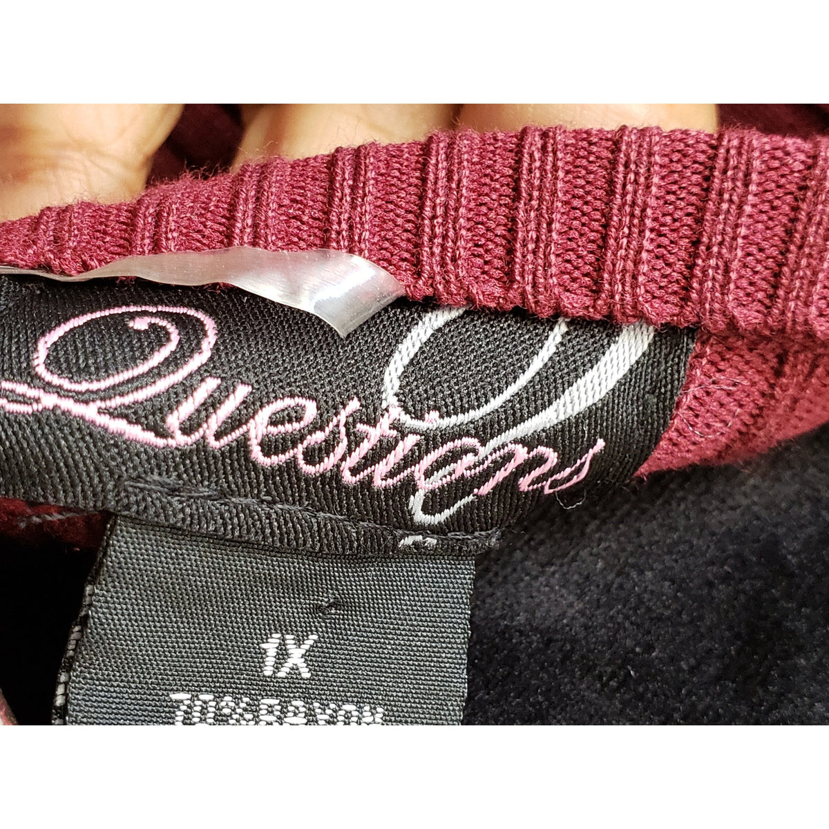 Questions Wrap Dress Women's Size 1X Burgundy Ribbed Cutout Mock Neck Tie Waist
