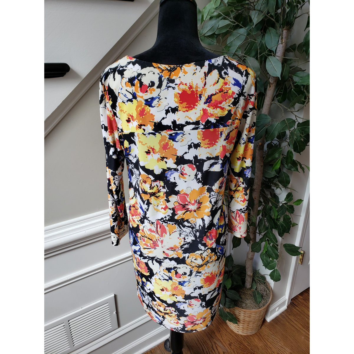 Womens Knee Length Dress S Multi Geometric Print Long Sleeve Round Neck Pullover