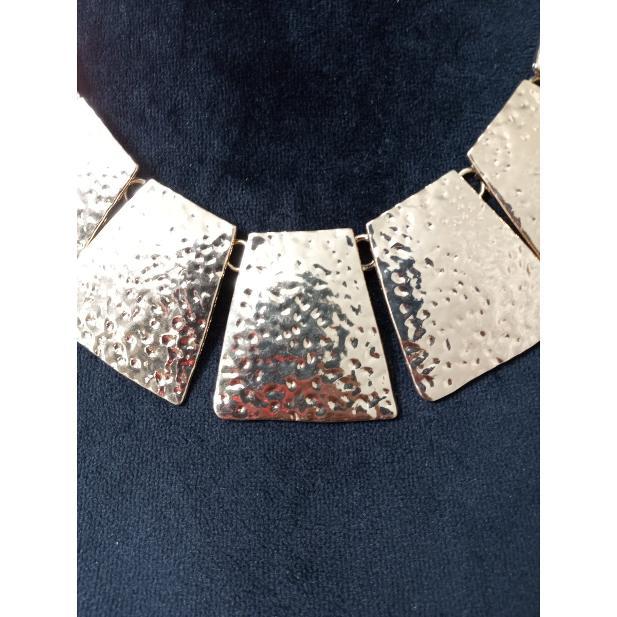 Hammered Gold Tone Geometric Statement Bib Necklace Modern Chunky Collar Chic