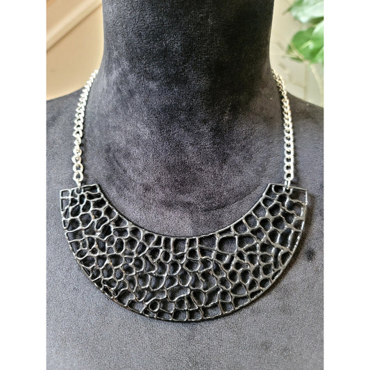 Black Silver Tone Openwork Crescent Bib Statement Necklace Modern Chunky Jewelry
