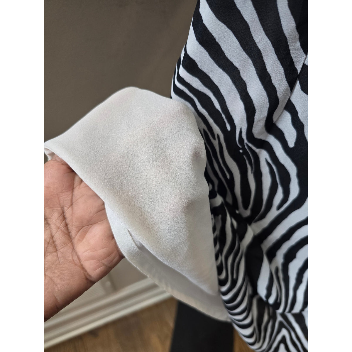 Cotton Candy La Mini Dress Women's Small White/Black Zebra Print Side Slit Lined