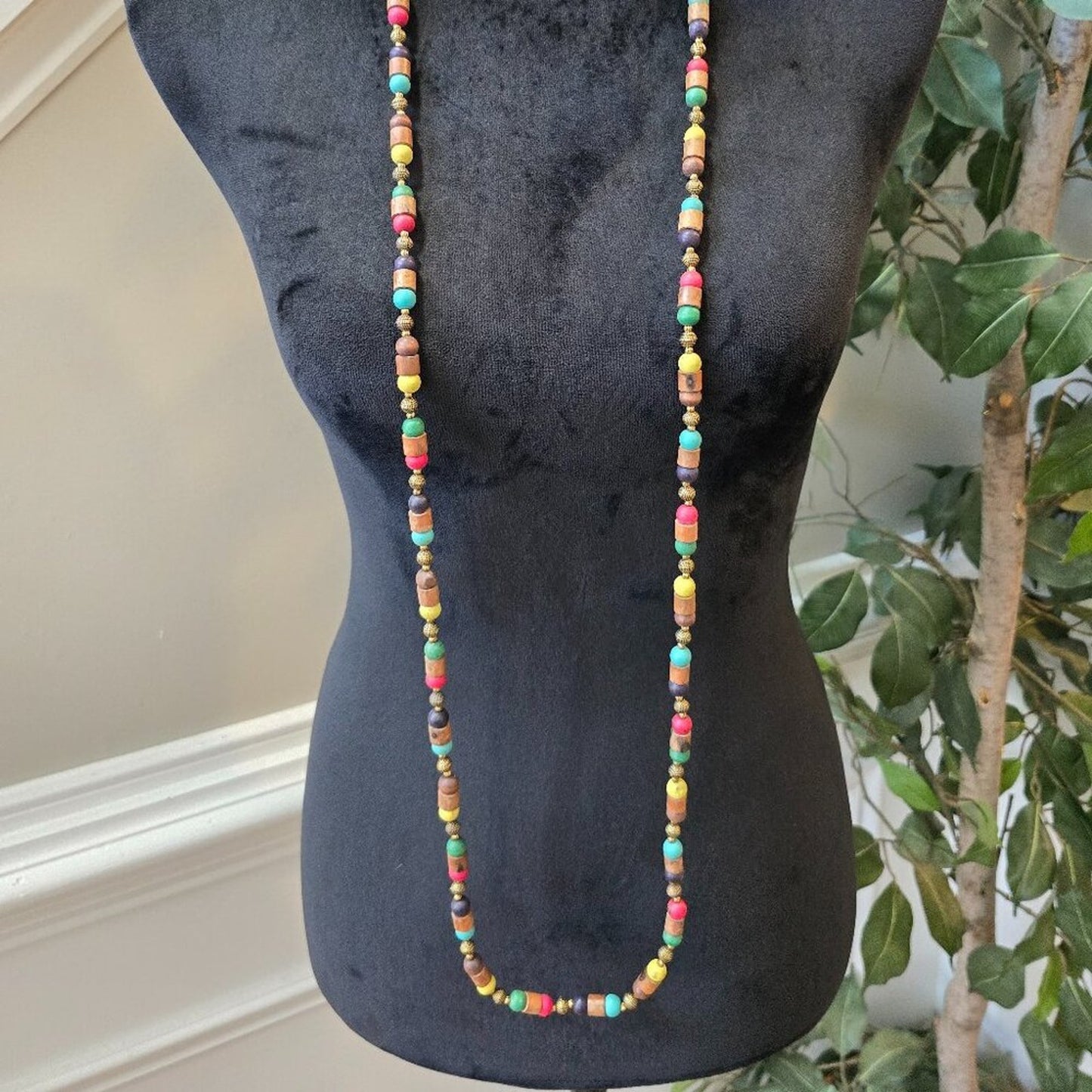 Womens Fashion Multicolor Wooden Beaded Necklace Jewelry with Spring Ring Clasp