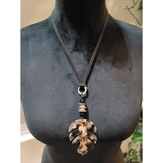 Women's Boho Style Tortoiseshell Leaf Pendant Necklace with Leather Cord