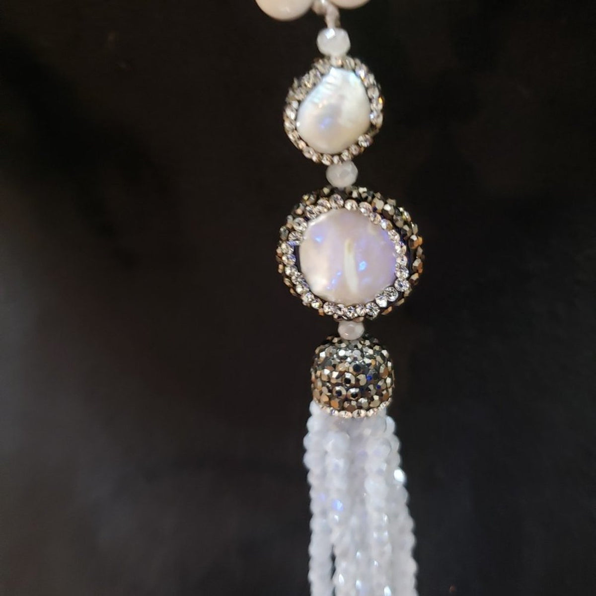Womens Fashion White Shell Pearl Crystal Bead Pendant Tassel Necklace Adjustable