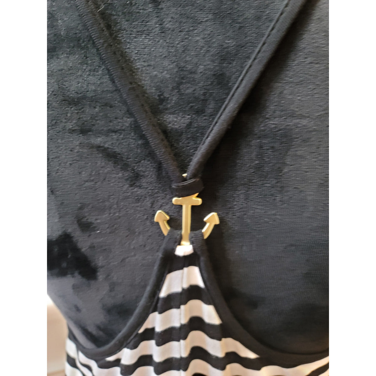 Cable & Gauge Tank Top Women's Medium Black/White Striped Sleeveless Scoop Neck