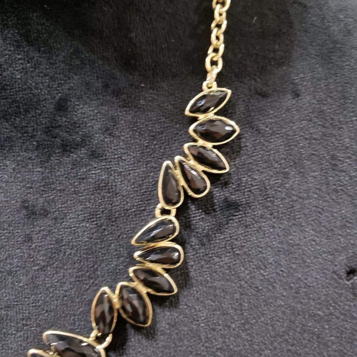 Womens Beautiful Black Enamel Seed Pattern on Gold Tone Metal Statement Necklace