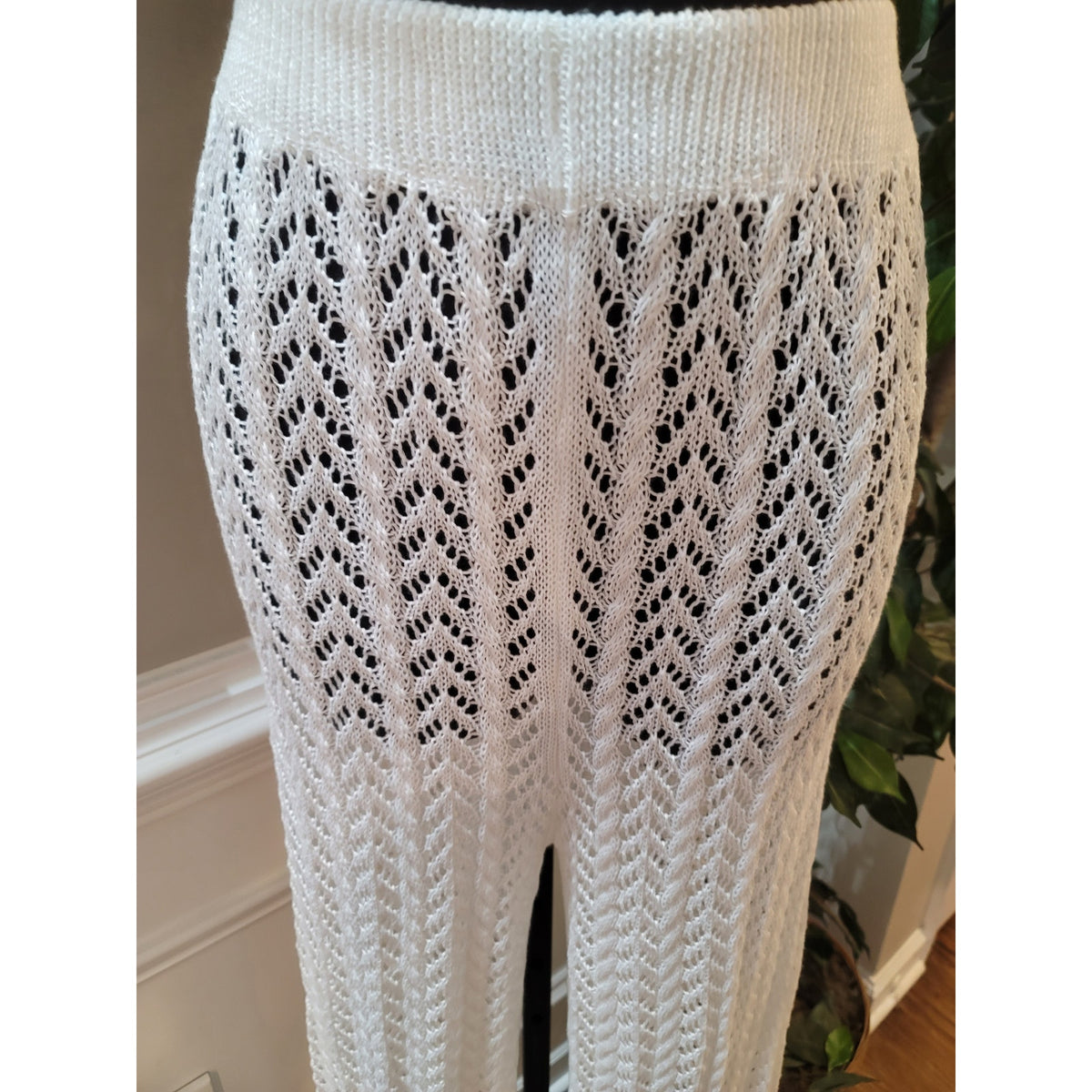 Crochet 2 Piece Set Women Medium White Cover Up Pant Halter Bikini Top Open Back