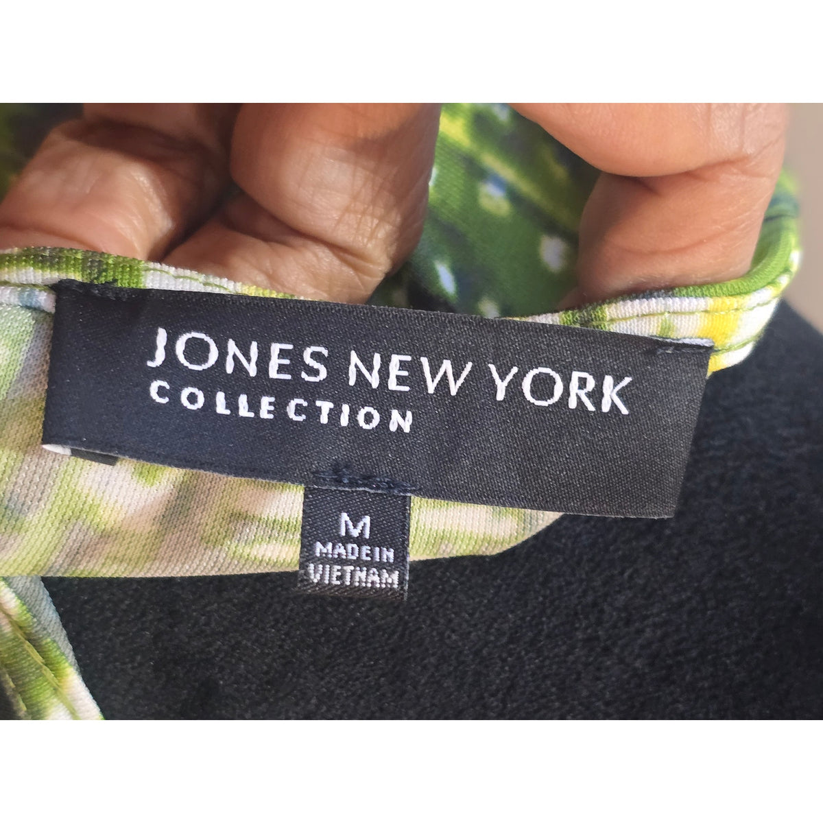 Jones New York A-Line Dress Women's Medium Green Geometric V-Neck Ruched Waist