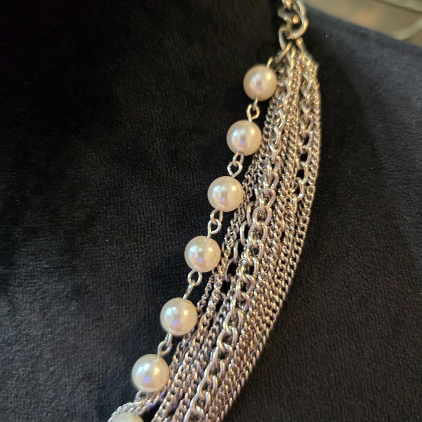 Womens Fashion Silver 5 Strand Chain and Pearls Beaded Necklace w/ Lobster Clasp