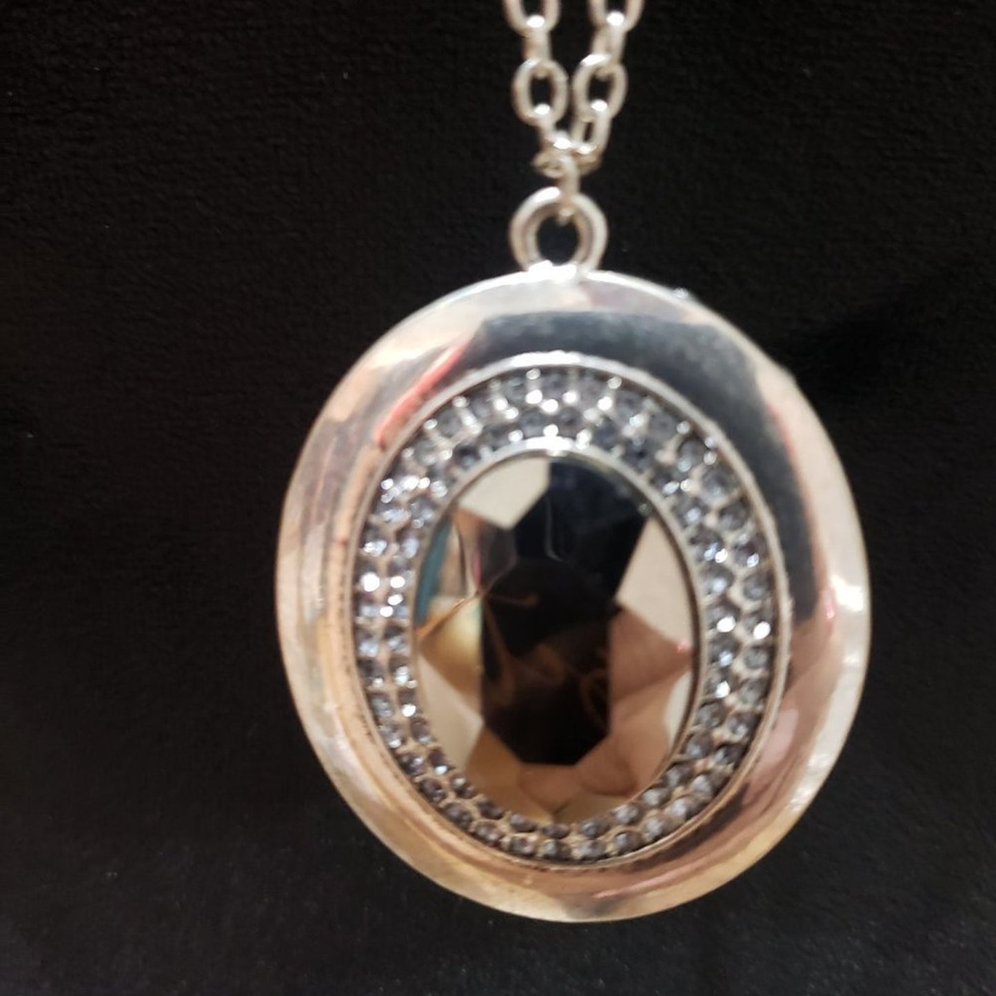 Womens Fashion Chunky Silver Tone Chain Teardrop Pendant Necklace with Lobster