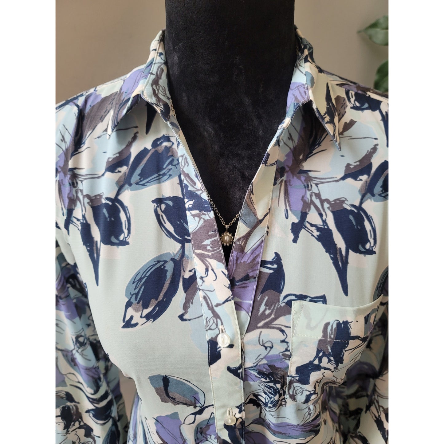 The Limited Button Up Blouse Women's Small Multicolor Floral Long Sleeve Stretch