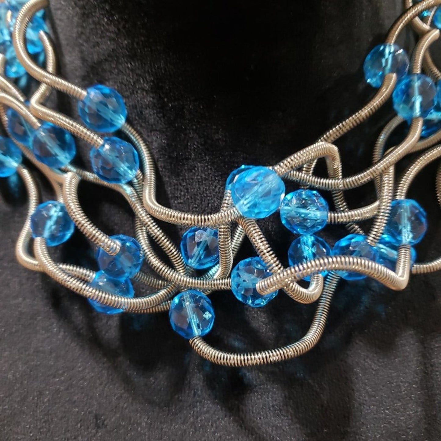 Women Fashion Multistrand Silver Wire Blue Rhinestones Beaded Collar Necklace