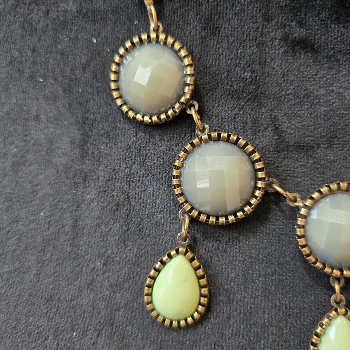 Womens Light Green Gray Jaipur Beads Collar Necklace with Lobster Clasp