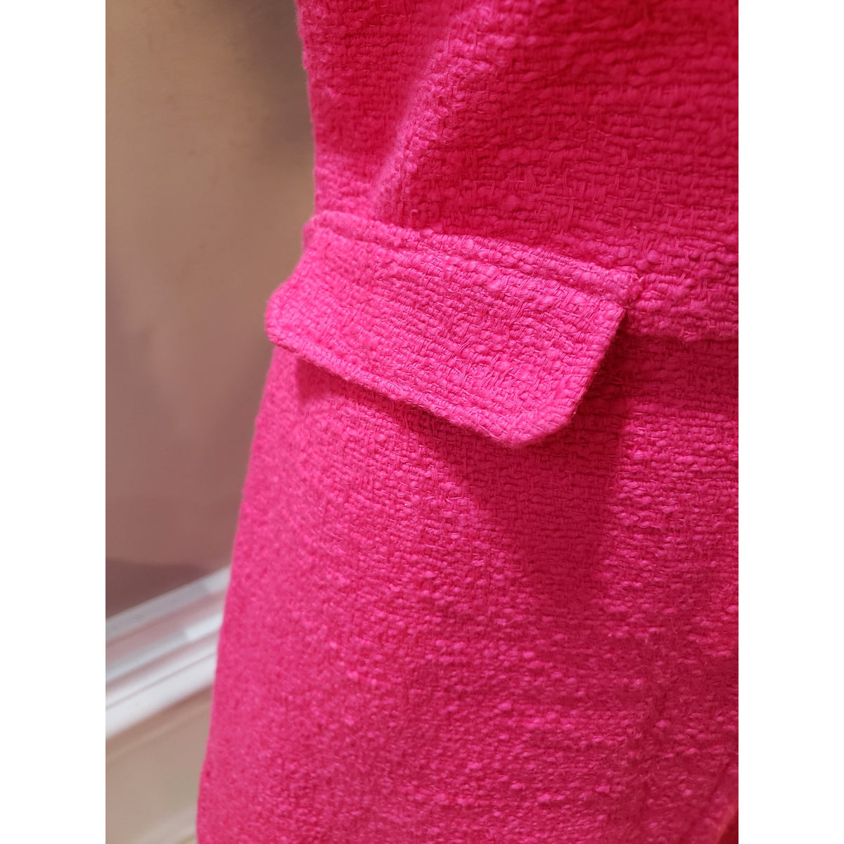 Zara Pink Textured V-Neck Romper Size M Sleeveless Shorts Dressy
