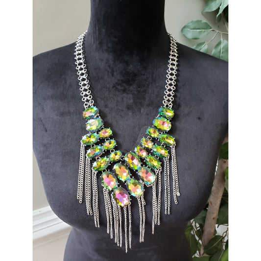 Women’s Statement Necklace Green Aurora Crystal Silver Chain Lobster Claw Clasp
