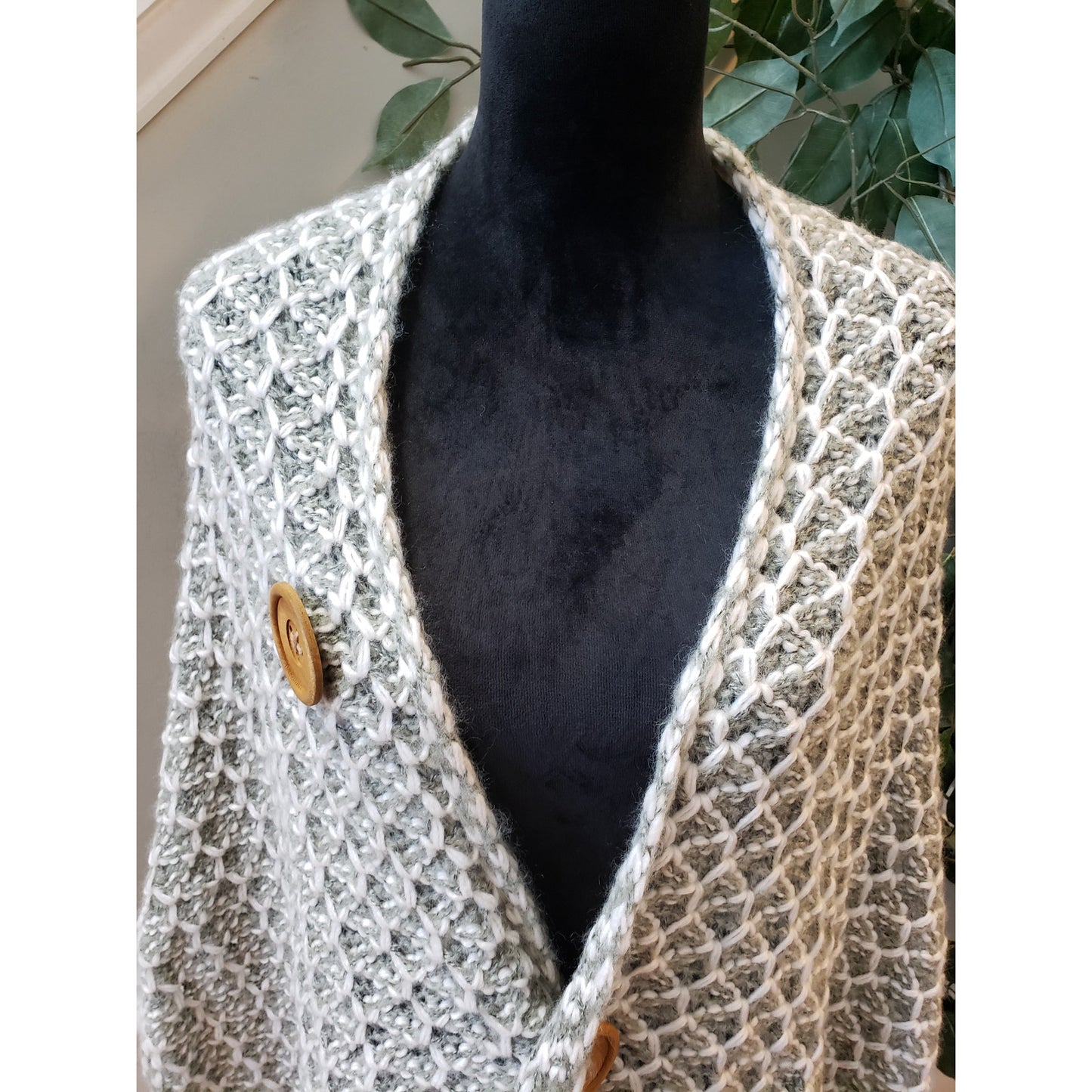 Simply Noelle Poncho Cardigan Womens Gray Knit Two Button Front Asymmetrical