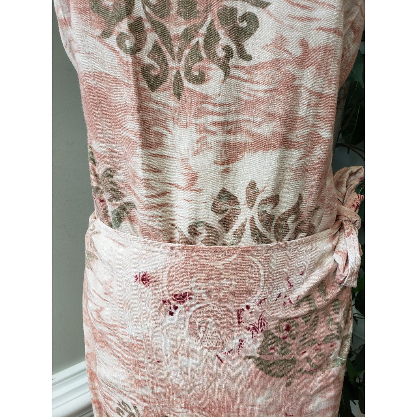 Caribbean Joe. Long Maxi Dress Womens Size L Pink Round Neck Sleeveless Back Zip