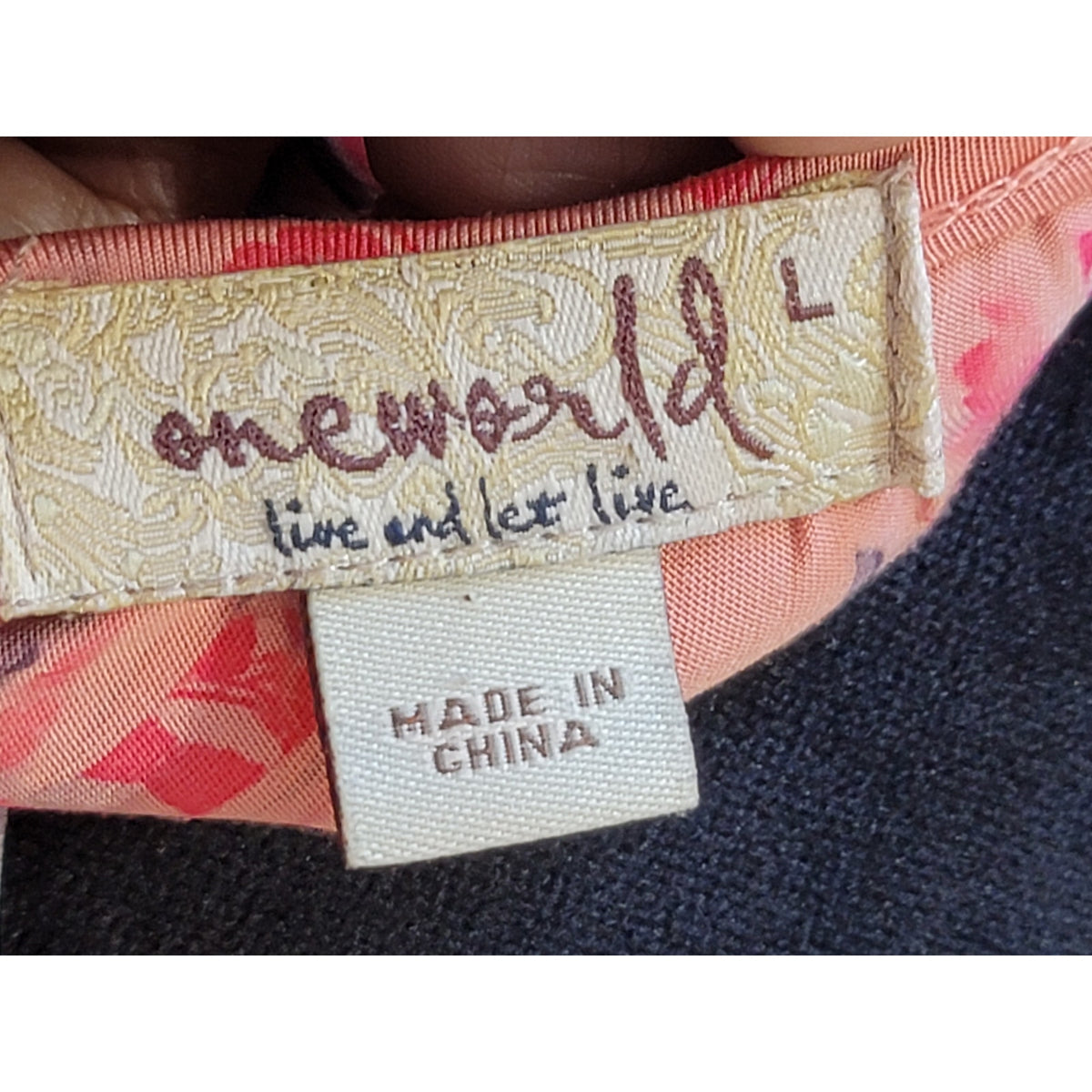 One World Blouse L Multi Paisley Stretch Lace Heart V-Neck Raglan Sleeve Party