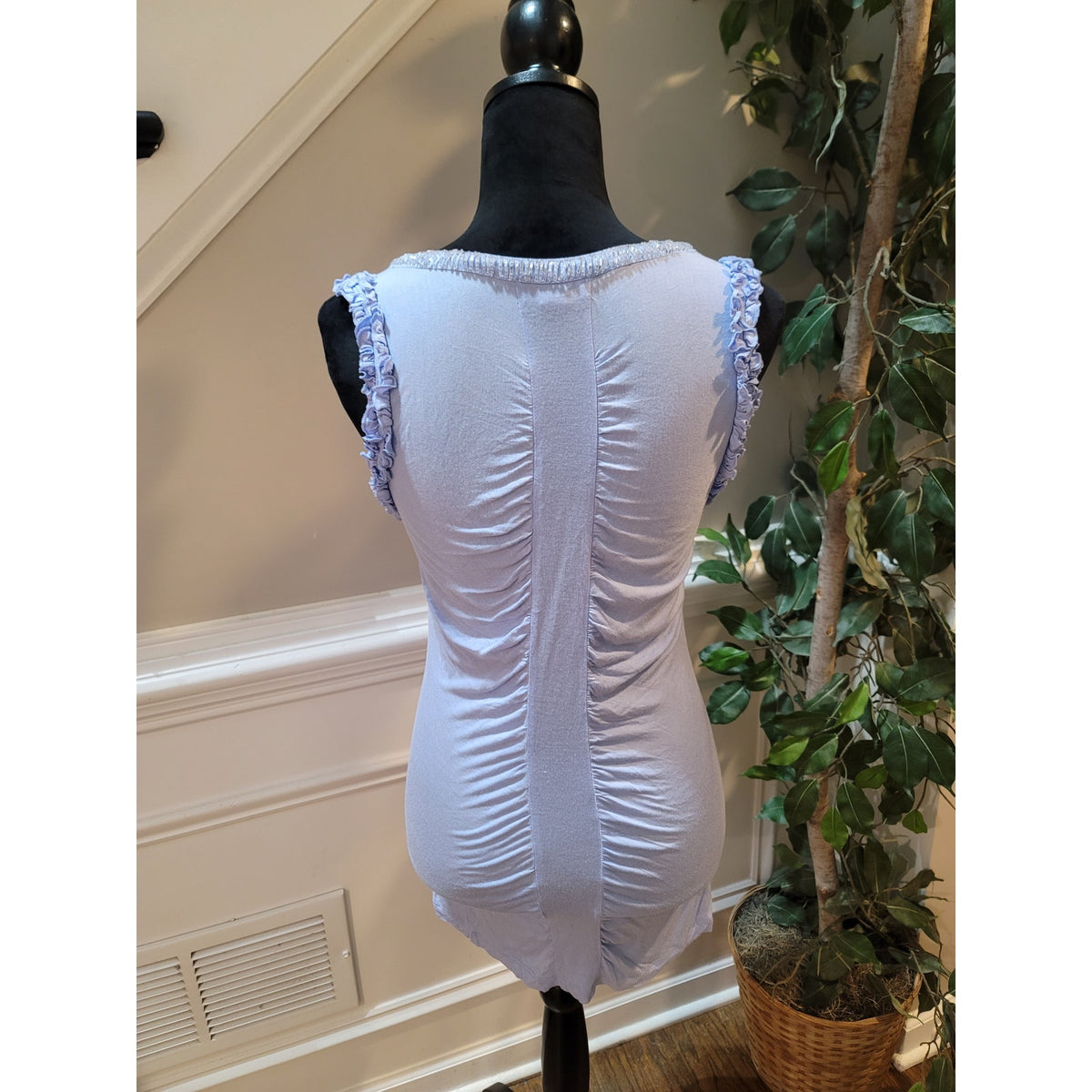 Kenar Bodycon Dress Women's Size Medium Ruffle Sleeveless Scoop Neck Stretch