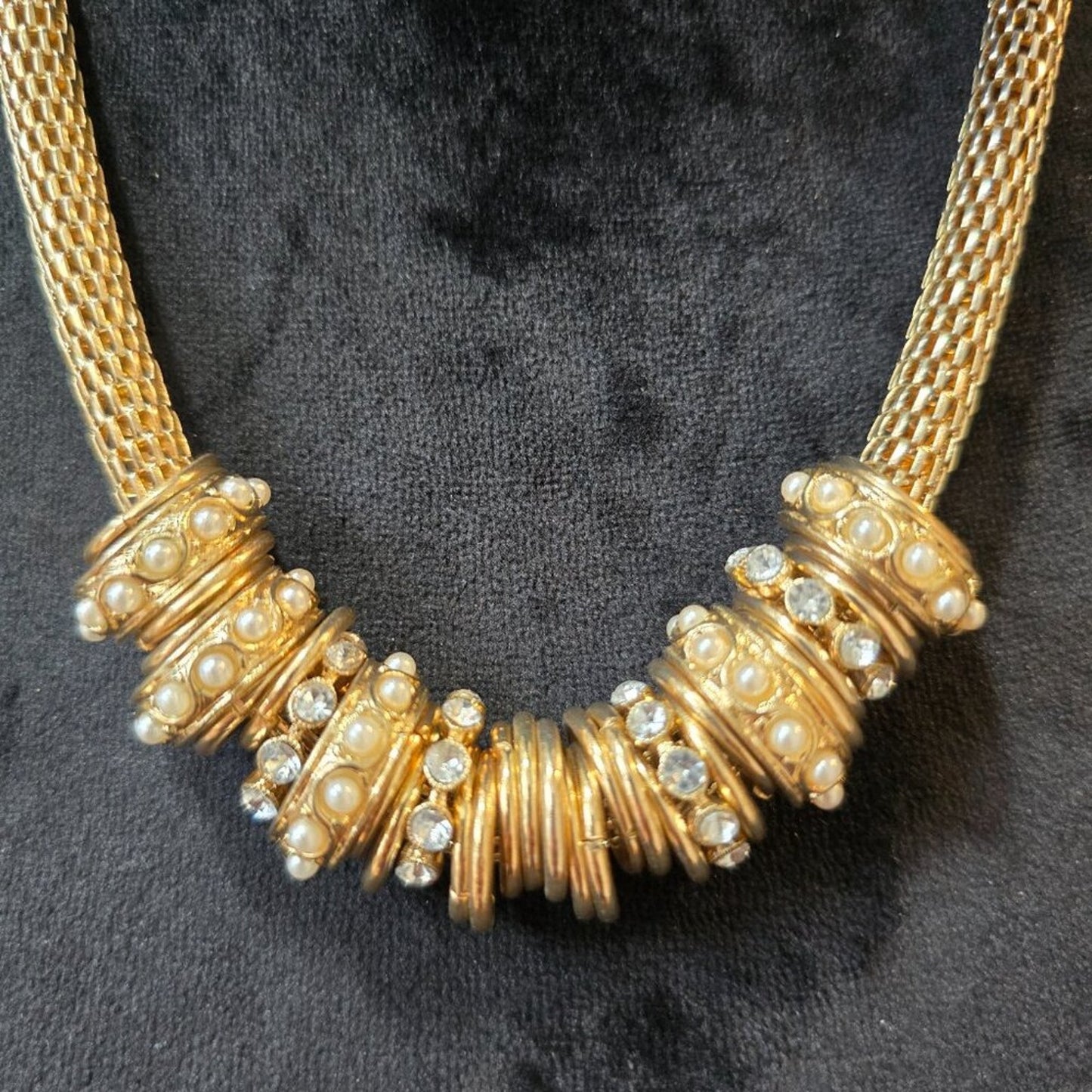 Womens Ivory Faux Pearls Gold Tone Snake Chain Necklace with Lobster Clasp