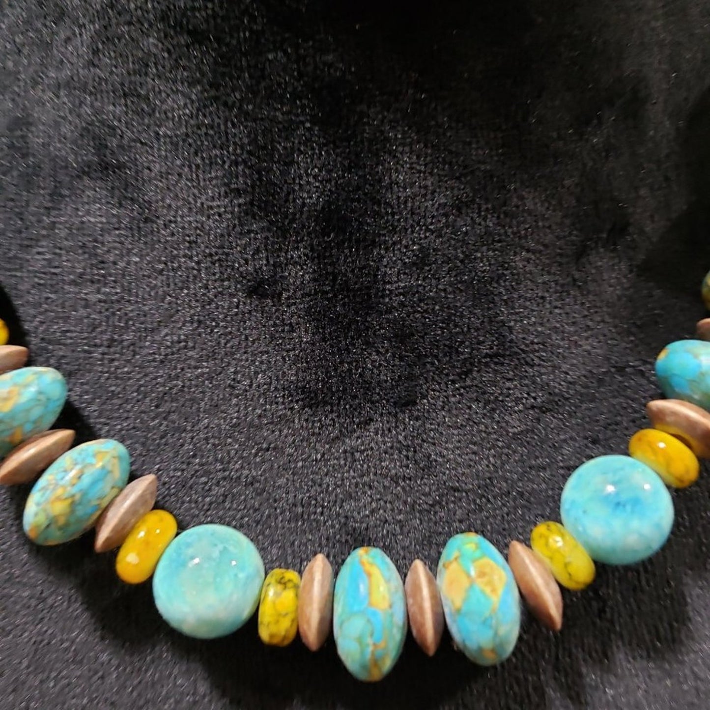 Womens Fashion Multi Round Turquoise Beaded Collar Necklace with Heart Clasp