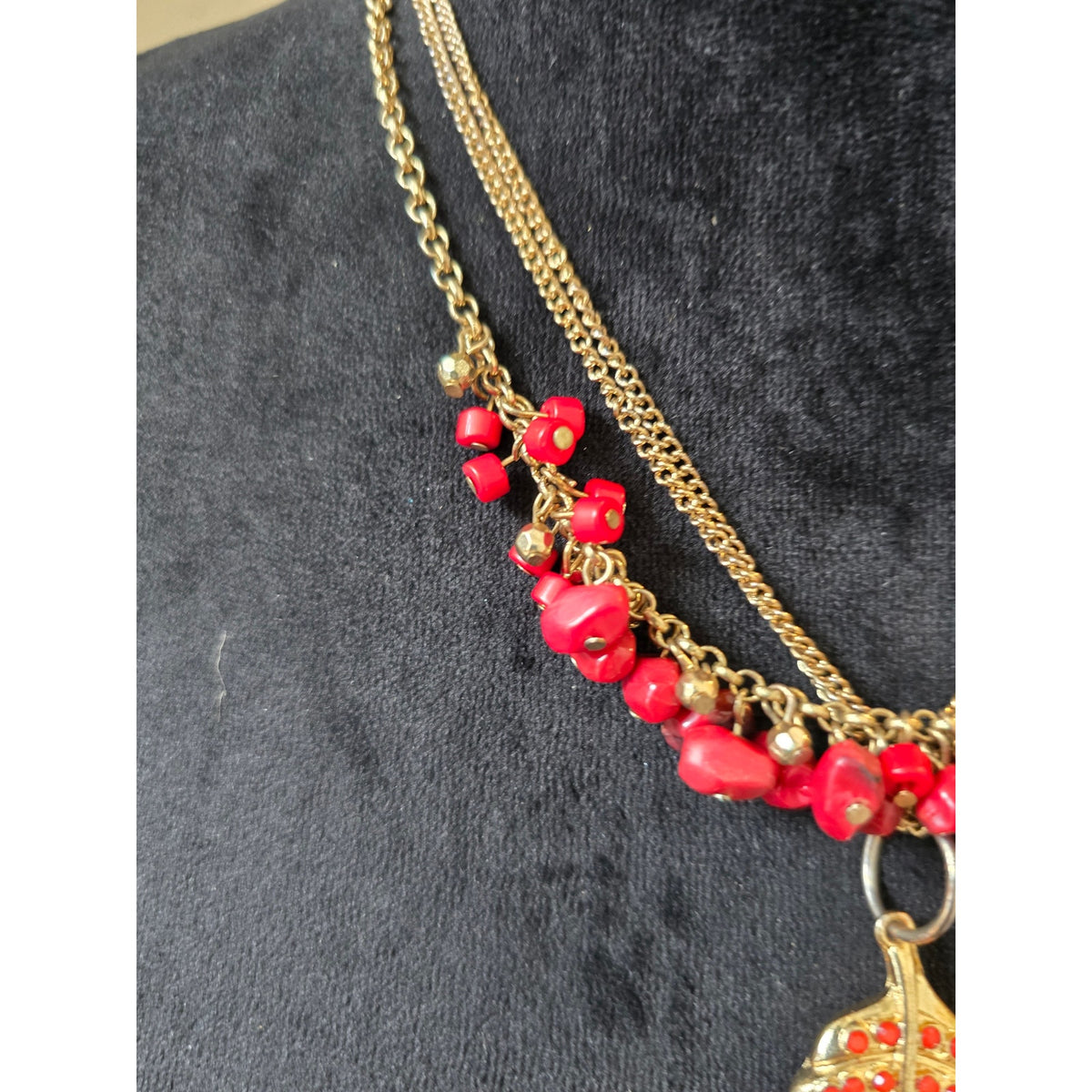 Red Beaded Gold Leaf Pendant Layered Necklace and Earring Set