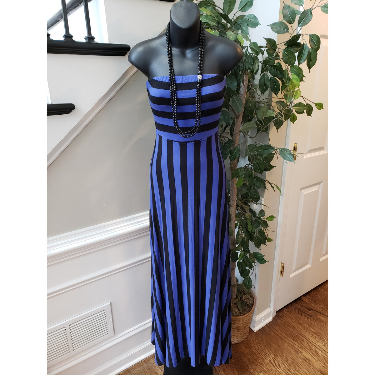 Women's Long Maxi Dress XS Black & Blue Stripped Tube Stretch Off The Shoulder