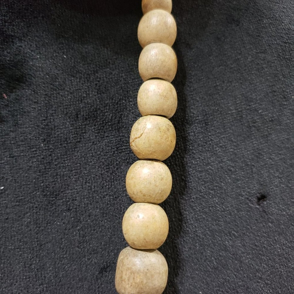 Women Fashion Gold Plastic & Wood Beaded 1 Layer Collar Necklace Lobster Clasp