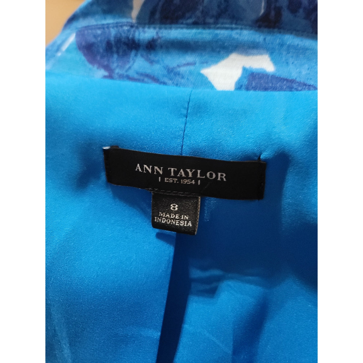 Ann Taylor Pant Suit Women's Size 10/8 Blue Floral Single Button Blazer Pockets
