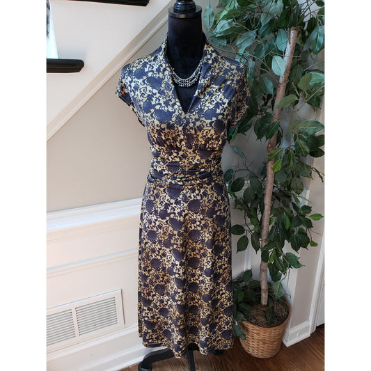 Newport News A-Line Dress Womens Small Gold Blue Floral Empire Waist V Neck