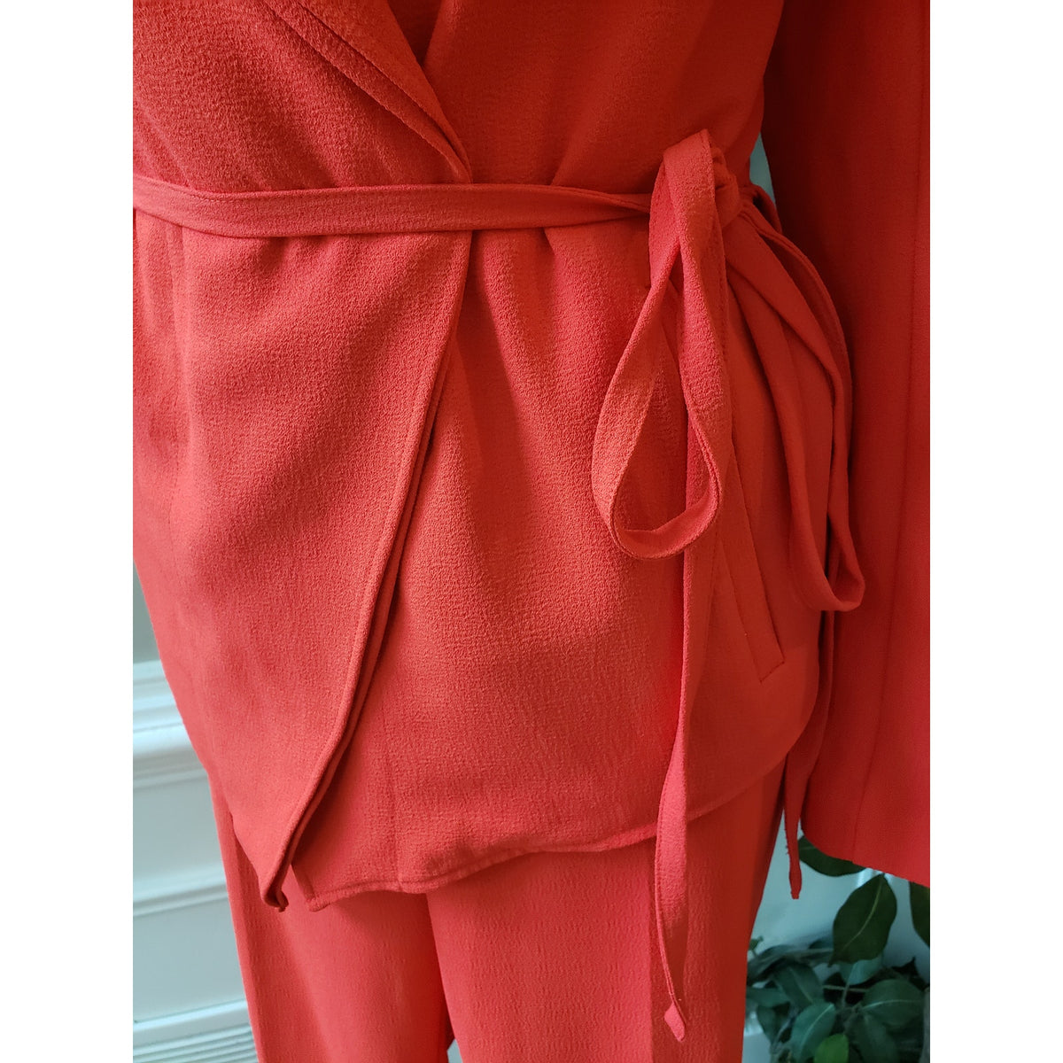 7th Avenue 2 Piece Suit Womens L/14 Red Pockets Slim Fit Notch Lapel Tie Waist
