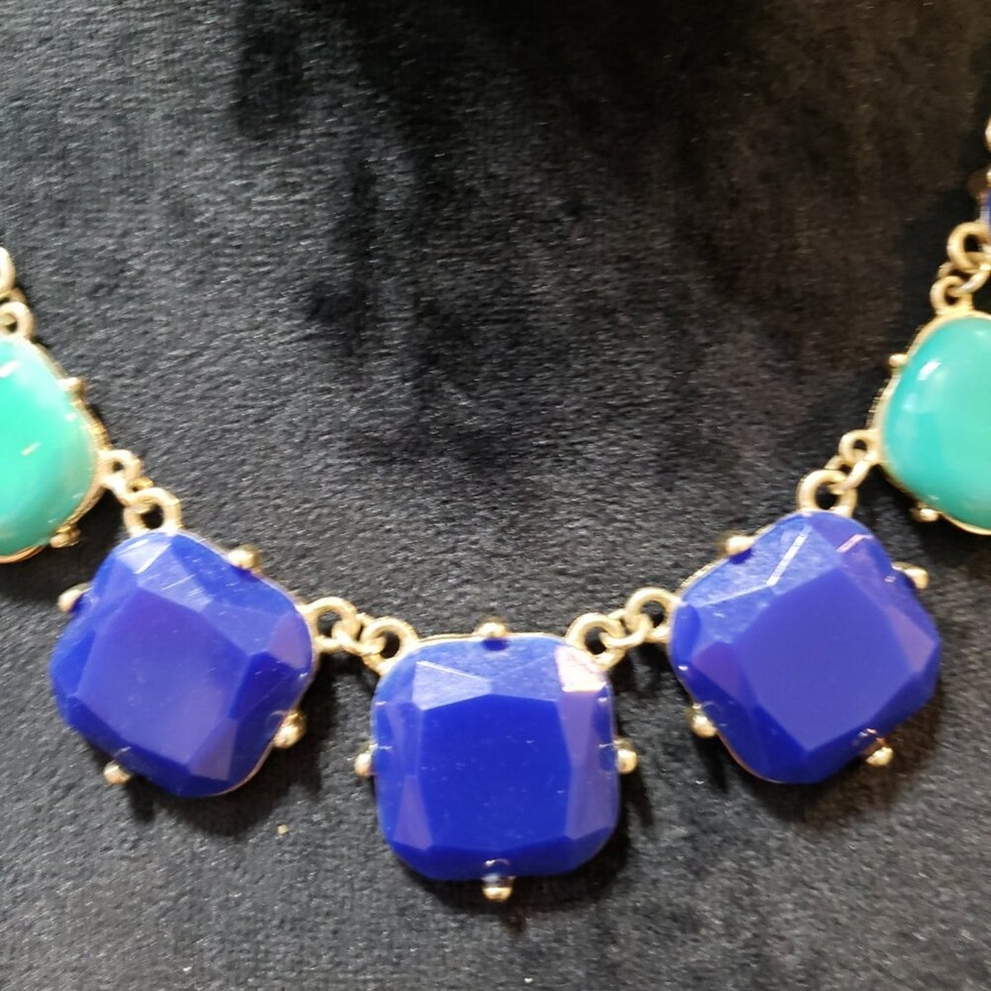 Womens Green Blue Jade Stone Gold Tone Chain Necklace Jewelry with Lobster Clasp