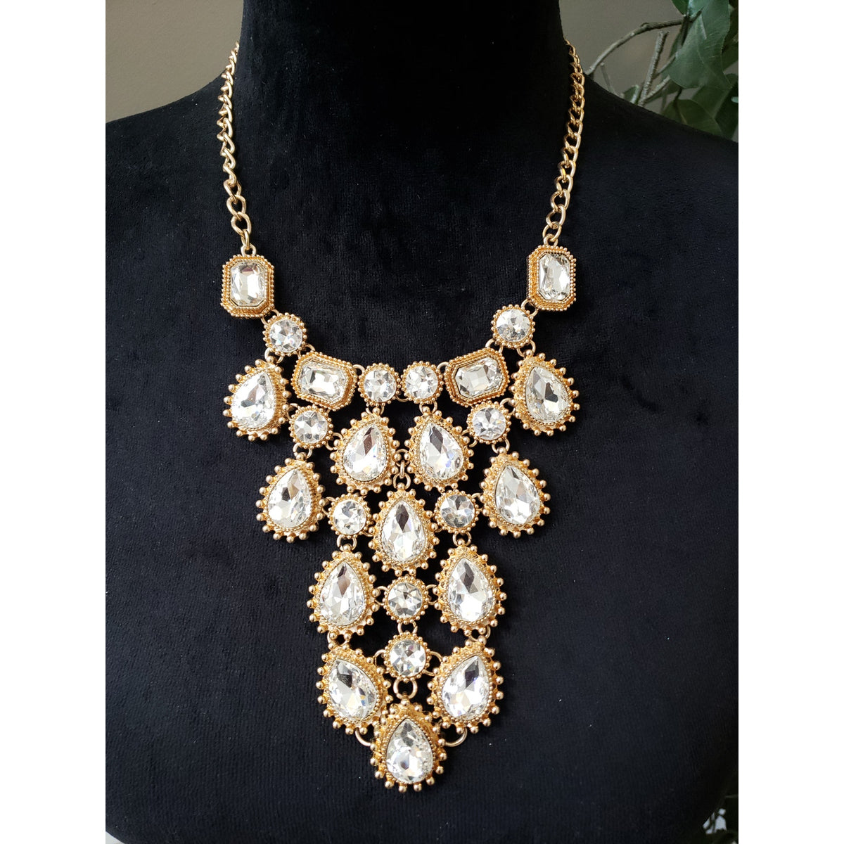 Womens Gold Crystal Statement Necklace Teardrop Rhinestone Adjustable Chain