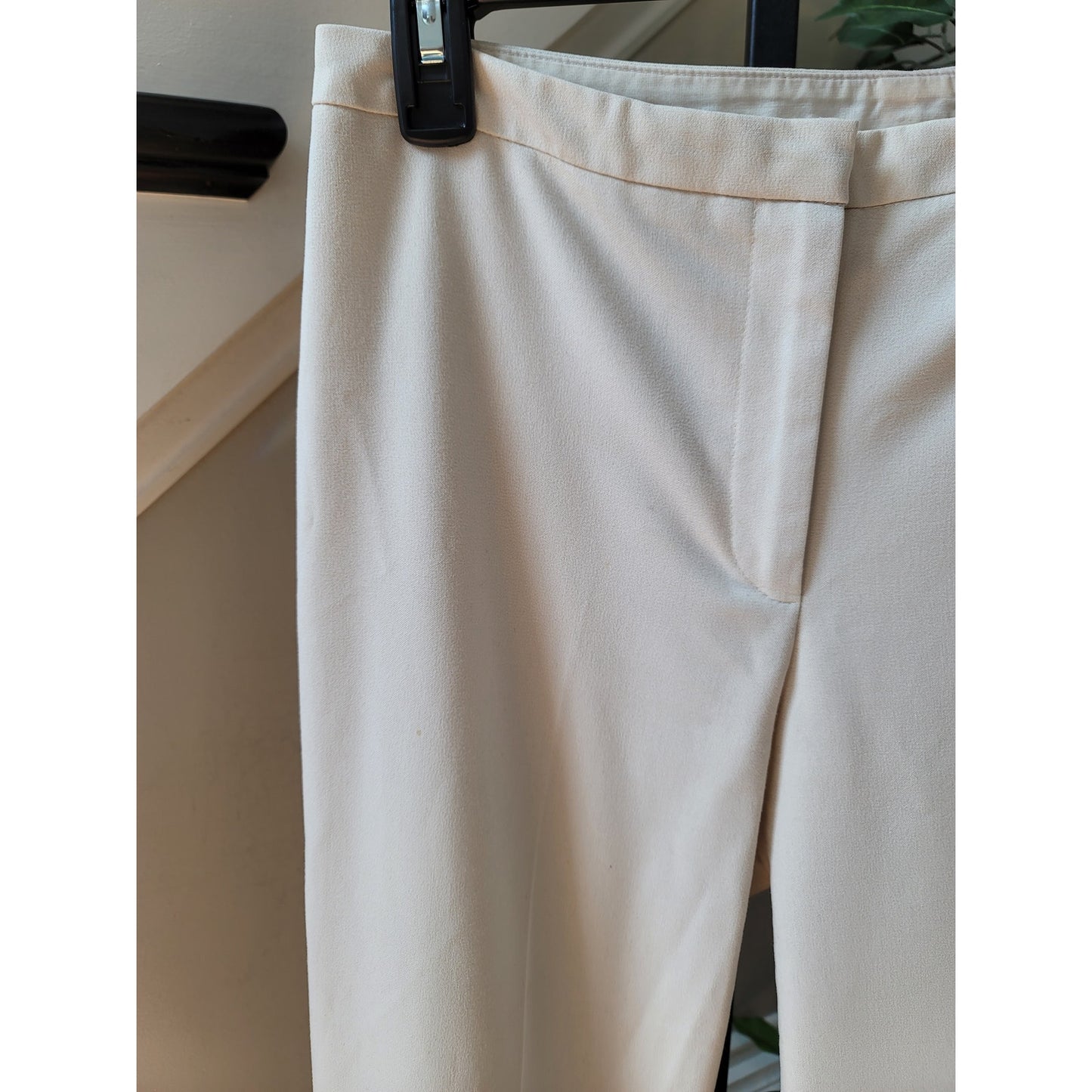 Express Trousers Women's Size 5/6 White Stretch Button Cuffed Flat Front