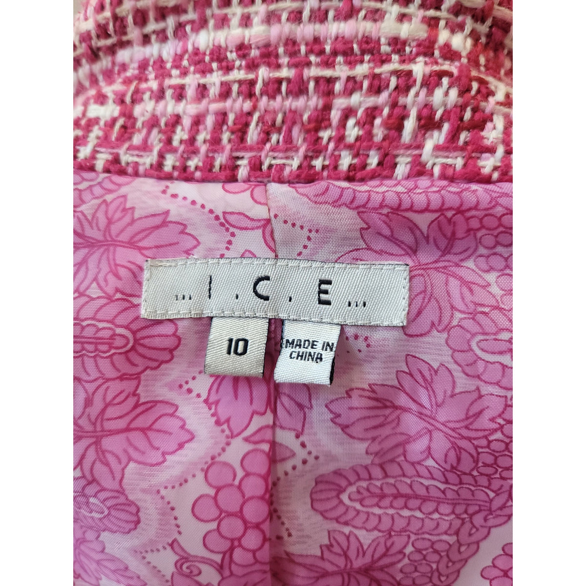 I.C.E. Skirt Suit Set Women's SZ 10 Pink Long Sleeve Blazer Front Pocket Lined