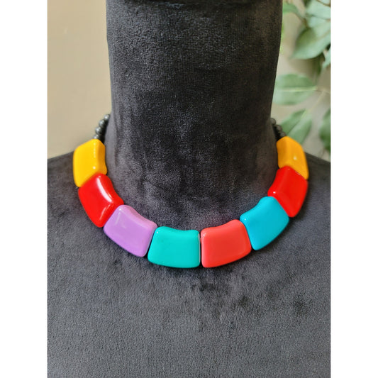 Women's Multicolor Chunky Beaded Statement Necklace With Toggle Clasp Lock
