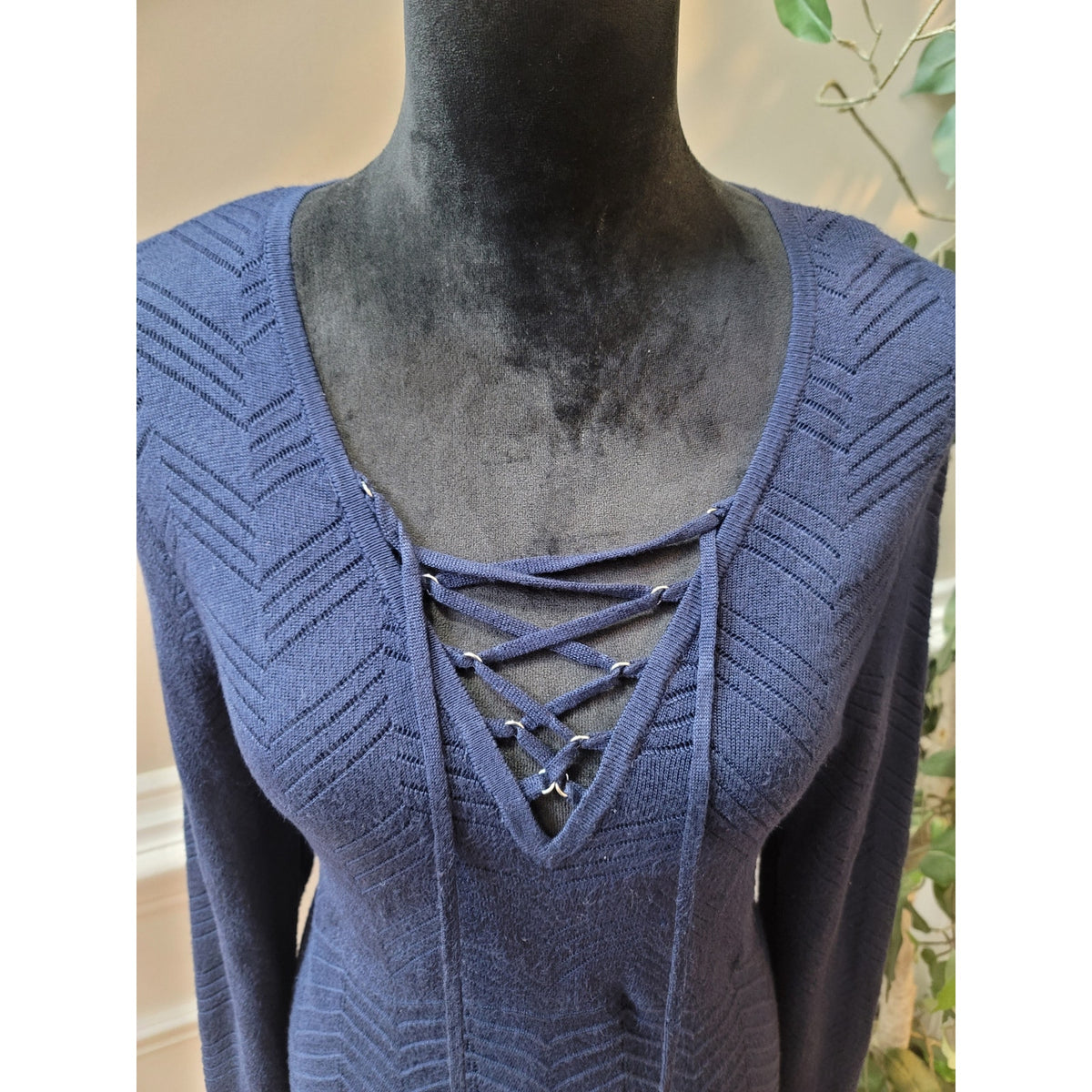 White House Black Market Tunic Sweater Womens Small Blue Zigzag Knit Long Sleeve