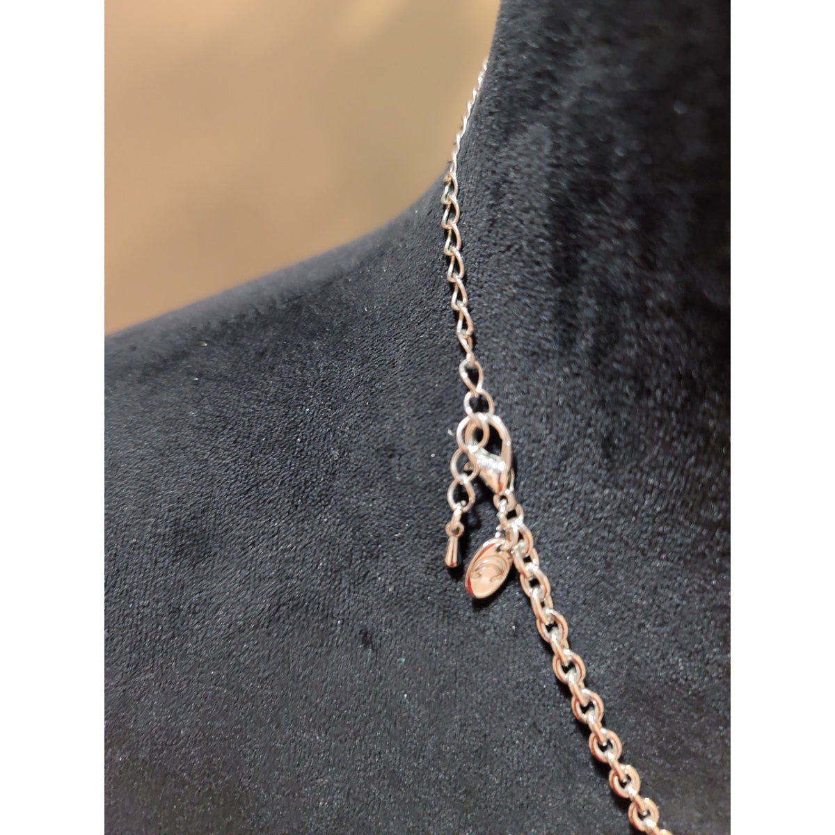 Charming Charlie Women's Black Faceted Bead Statement Necklace Lobster Claw Lock