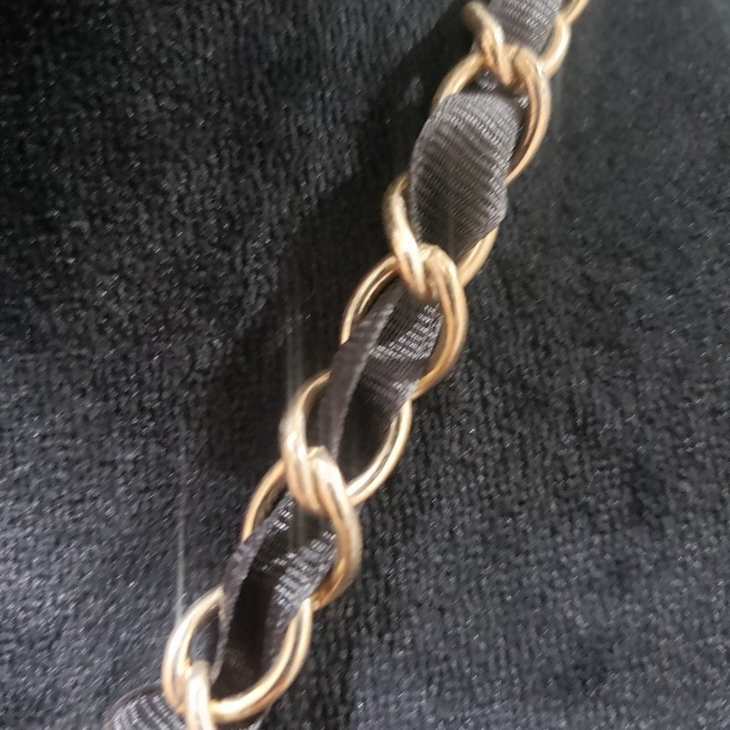 Fashion Gold Tone Link Chain Pink Stone Statement Necklace w/ Lobster Clasp